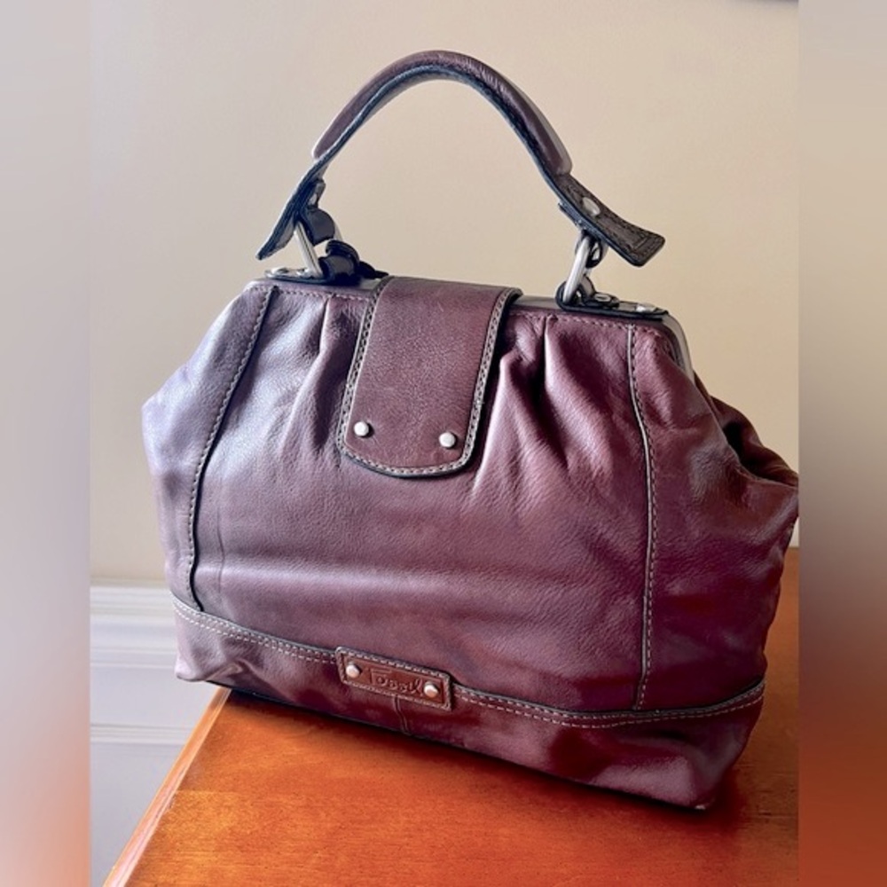Fossil, Brown-Genuine leather Framed Satchel retro style Doctors Bag. - Picture 3 of 17